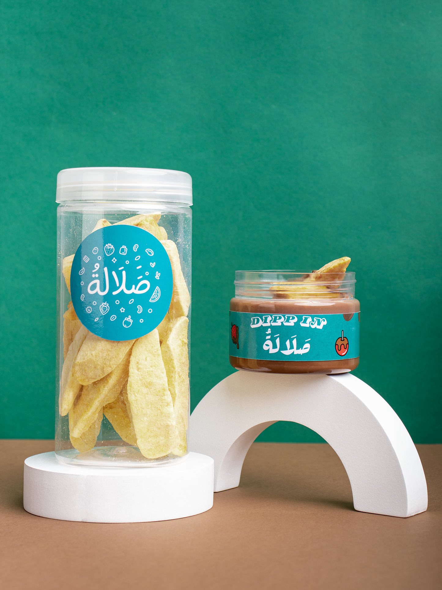 Mango with dipping chocolate